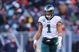 Premier entraînement de Jalen Hurts depuis sa blessure à l'épaule